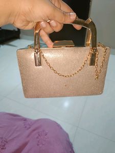 GOLD SLING BAG FOR PARTIES❣️