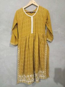 Nyra Cut Kurti Set