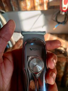 VGR Hair n Beard Trimmer