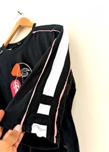 Abstract Graphic Tee handpainted tshirt