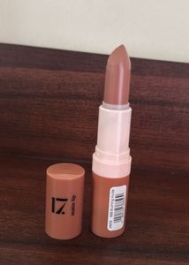 17. Matte Lip - Stunning Nude