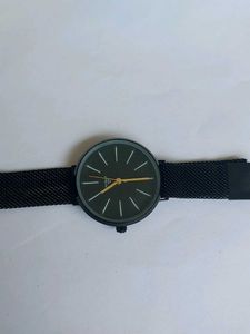 Minimalist Black Mesh Watch