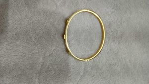 Beautiful M Size Bracelet