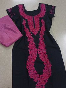 Lakhnavi Kurta Set For Ladies..
