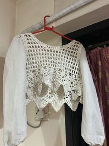 Crochet Crop Top with Sleeves