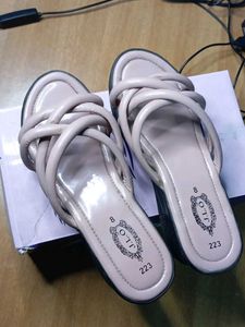 JLO Knot Detail Slide Sandals - Size 8