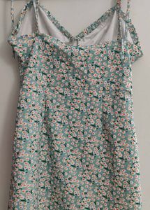Aahwan Deep Neck Floral Dress