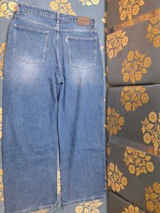 TALL GUY PREMIUM BAGGY DENIM USED ONCE