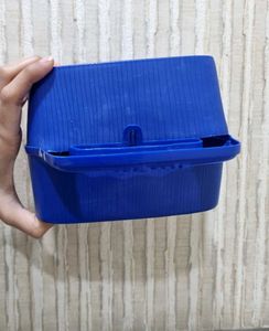 Universal Studios Tiffin Carrier