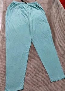 comfy nike t shirt &amp; pyjama Co Ord set