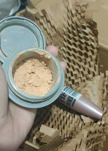 Lakme Absolute Moose Foundation - Classic Ivory