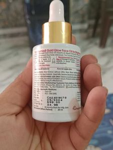 TAC Kumkumadi Gold Glow Facial Oil
