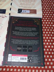 🏰 Caraval Series Set