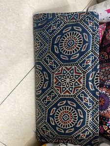 printed clutch