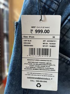 Stylish Light Wash Jeans