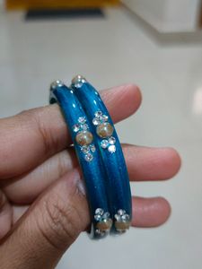 Sky Blue Glass Stone Bangles