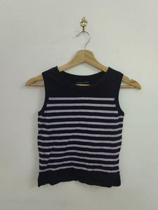 Y2K STRIPPED THRIFT TOP