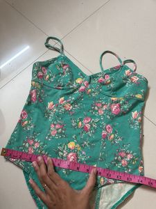 LOVE H81 Floral Bodysuit Top