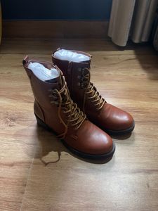 Roadster Brown Boots❌No Negotiation