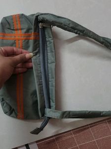 (50% Discount) Holi Offer 😍Grey Shoulder Bag .