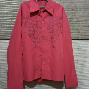 floral shirt