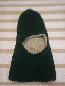 🧢 Kids Woolen Monkey Caps – Set of 5 (0–2 Years)