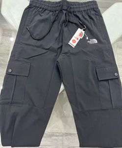 The North Face Lower XL SIZE