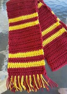 Striped crochet Scarf