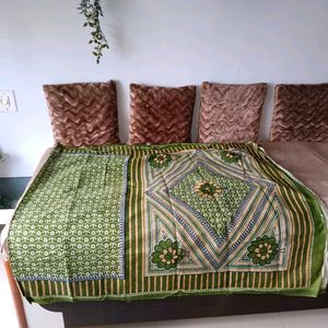 🛍️Green Floral Cotton Saree ⭐⭐⭐⭐⭐
