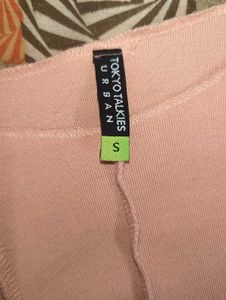 TOKYO TALKIES | STRETCHABLE CROP TOP