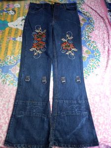 Beautiful Embroidered Flare Jeans Size 32 Fix Pric