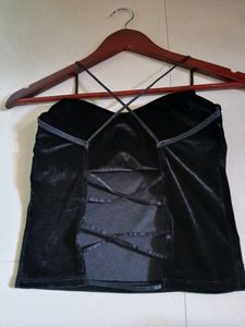 Solid Round Neck Backless Slim Fit Crop Top