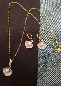 AD Beautiful Pearl Set Gold Plated