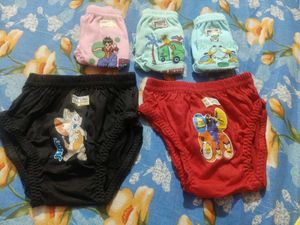 Cartoon Character Underwear Bundle (Set Of 5)
