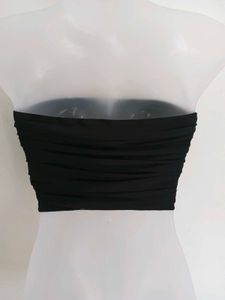Chic Black Bandeau Top