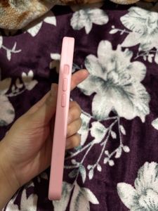 iPhone 15 Pink