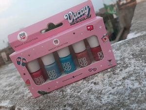 Set Of 5 Nail Polish