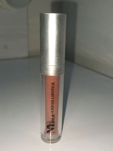 Ny Bae Primer + Matte Lipstick  Shade:Mugs And Hugs