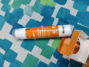 DermaCo Hyaluronic Invisible Sunscreen 50gm