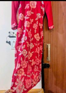 Floral Embroidered Kurta