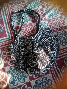 Patterned Handbag🖤