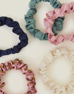 Floral Scrunchies Pack Of 8 Items