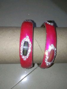 Red Rhinestone Pink lac Bangle Set