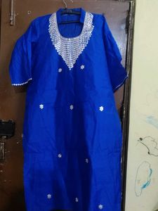 Blue Embroidered Kurta (Women&#39;s)