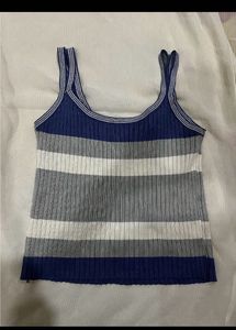 knitted Crop top