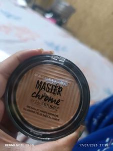 Maybelline Metalic Highlighter
