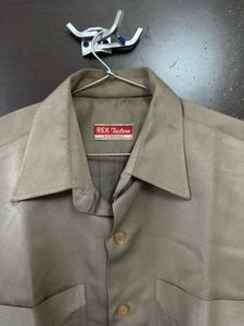 Men&#39;s Casual Shirt