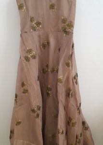 GLAM LOOK GOWN