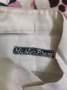 White Long Sleeve Shirt in XXL size i