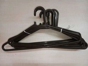 PLASTIC HANGERS